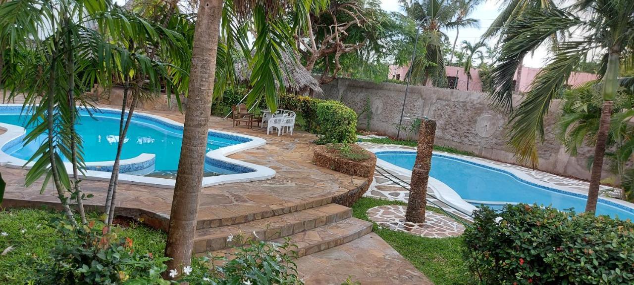 Villa Mela, Malindi Buitenkant foto