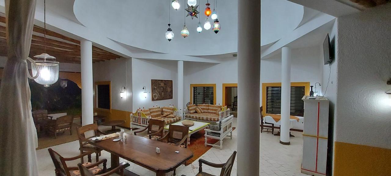 Villa Mela, Malindi Buitenkant foto